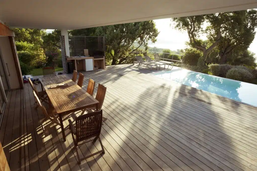 Commercial Decking in Orlando, FL | CVS Decks & Docks